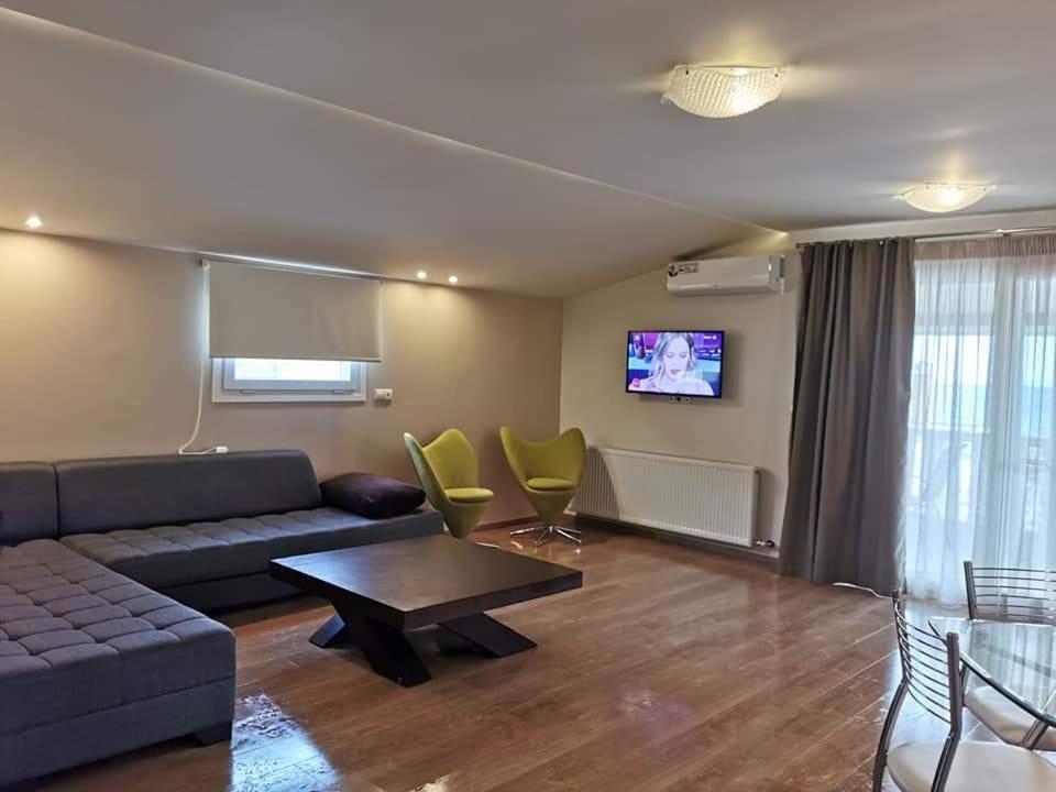 Paralía Villa Savvidis מראה חיצוני תמונה